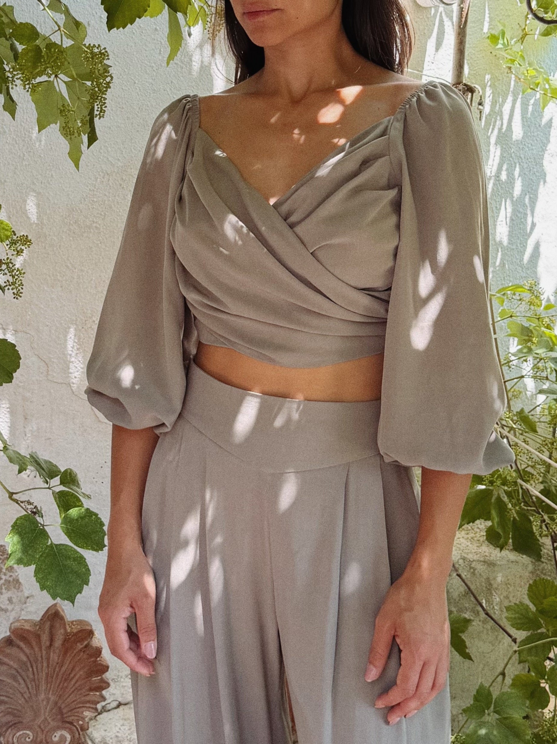 Aura Top Grey