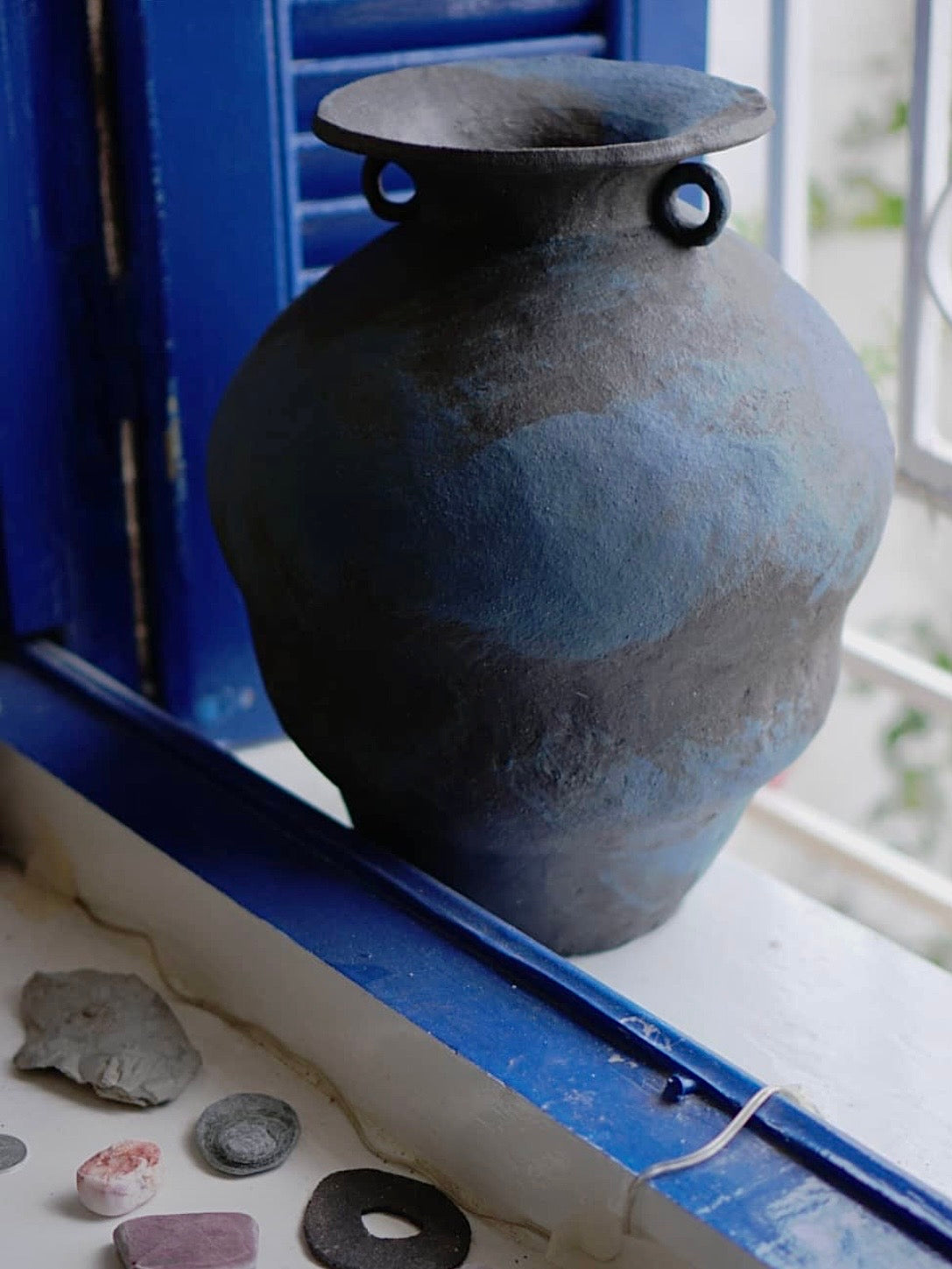 Anfora Vase Blue Black